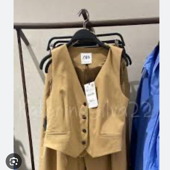 Zara NWT tan camel vest waistcoat with black button front - Picture 6 of 9